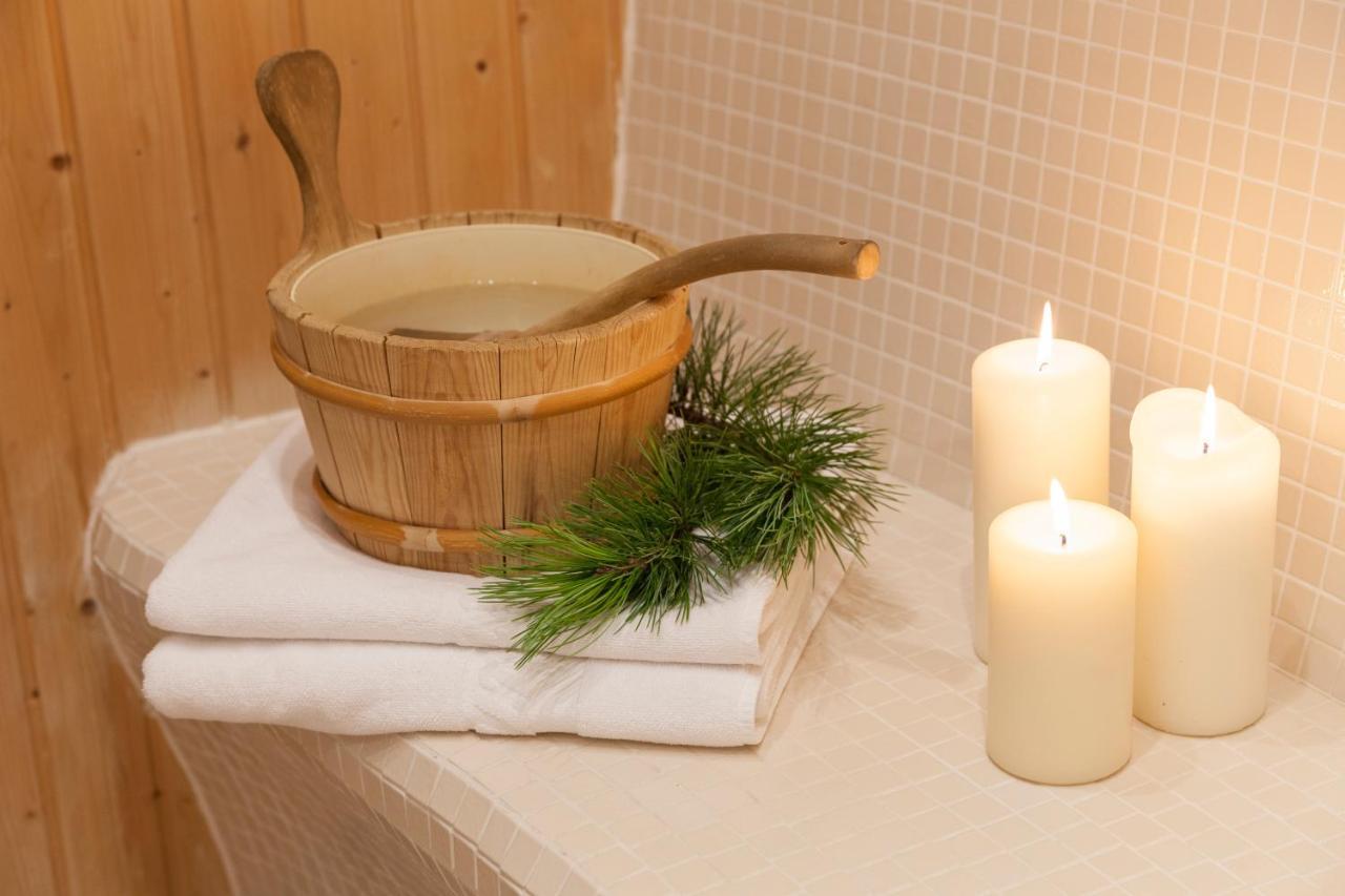 Alpenspitz Appartements - Garni - B&B Racines Exterior photo