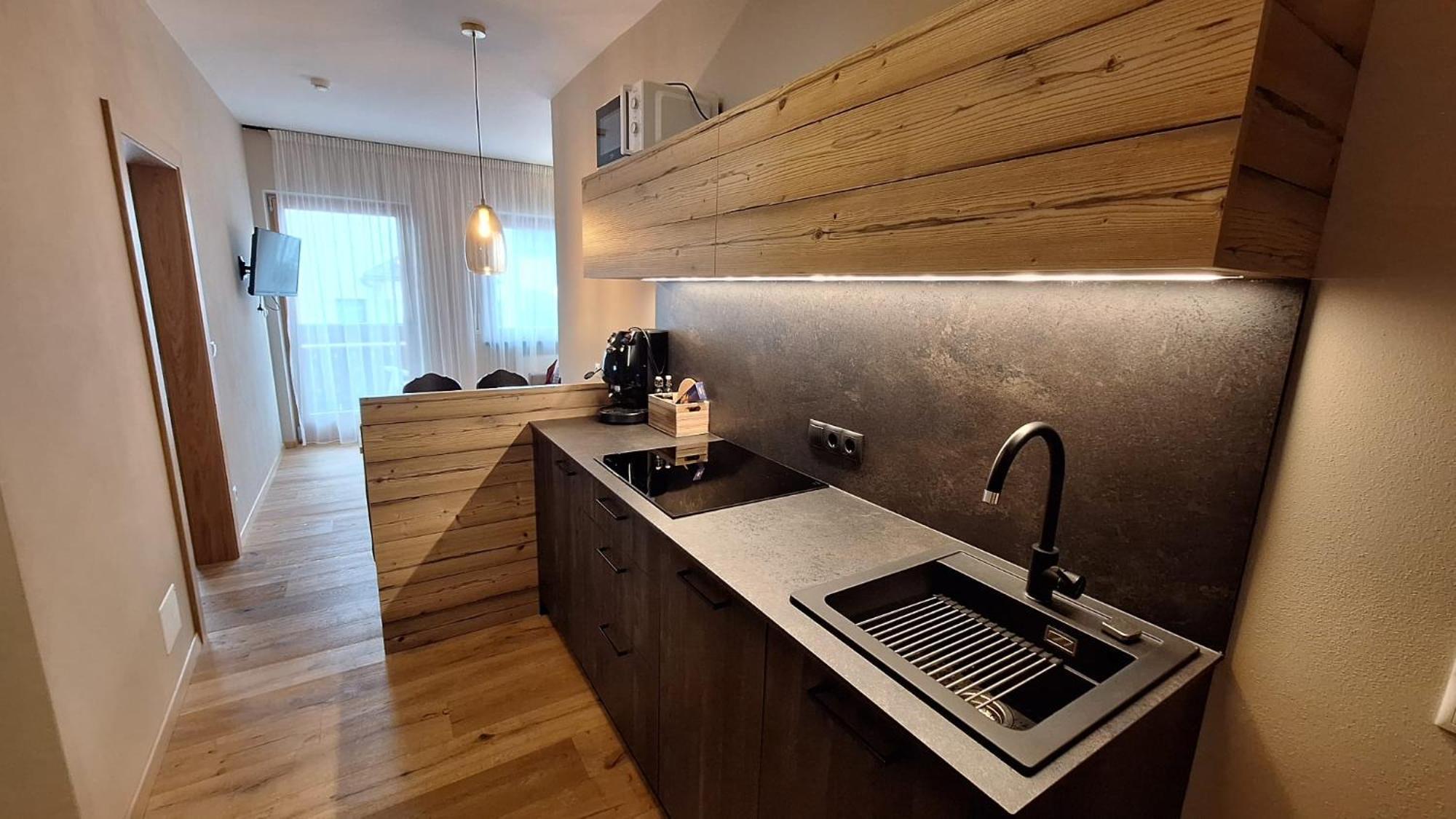 Alpenspitz Appartements - Garni - B&B Racines Exterior photo