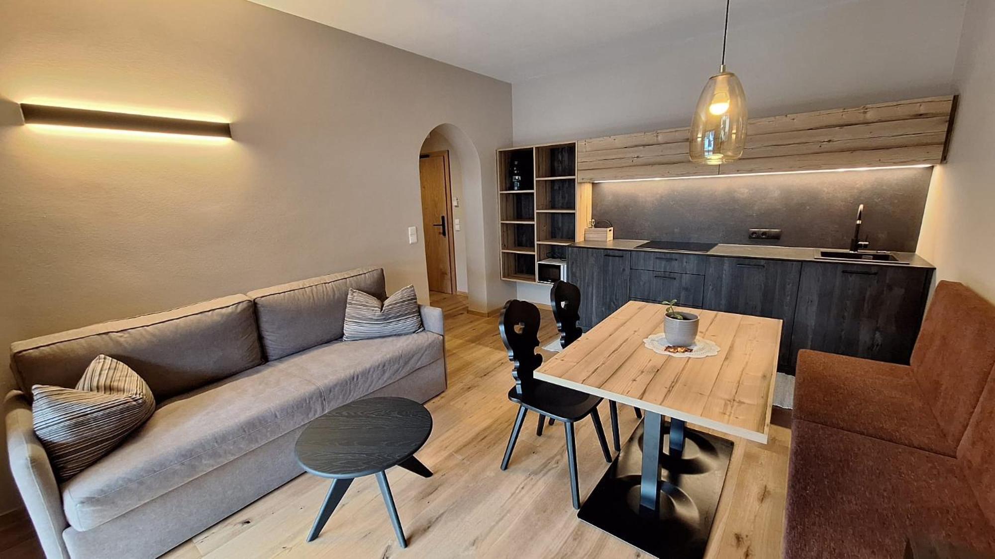 Alpenspitz Appartements - Garni - B&B Racines Exterior photo
