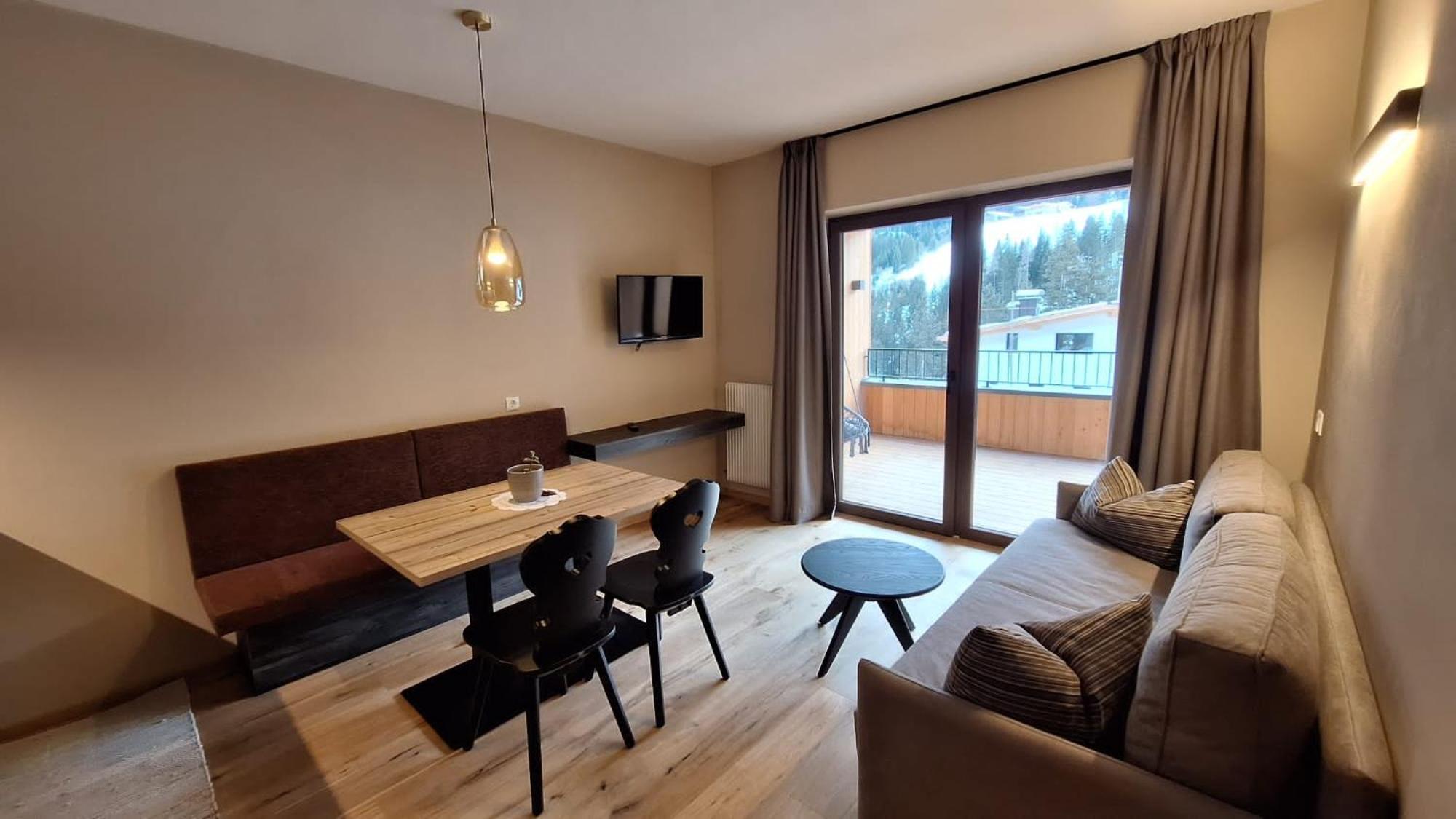 Alpenspitz Appartements - Garni - B&B Racines Exterior photo